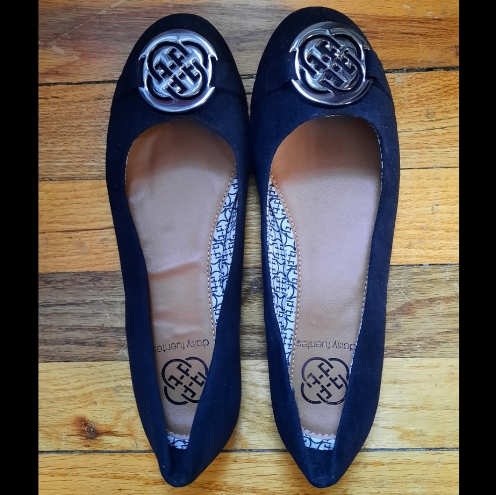 daisy fuentes flats 7